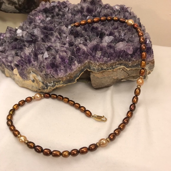 One of a Kind Freshwater Pearl & Gold Necklace - Picture 4 of 7